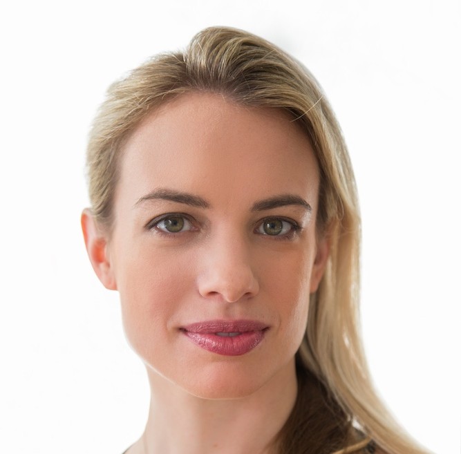 Christina Nicole Headshot